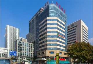 贵州工地塔吊安装